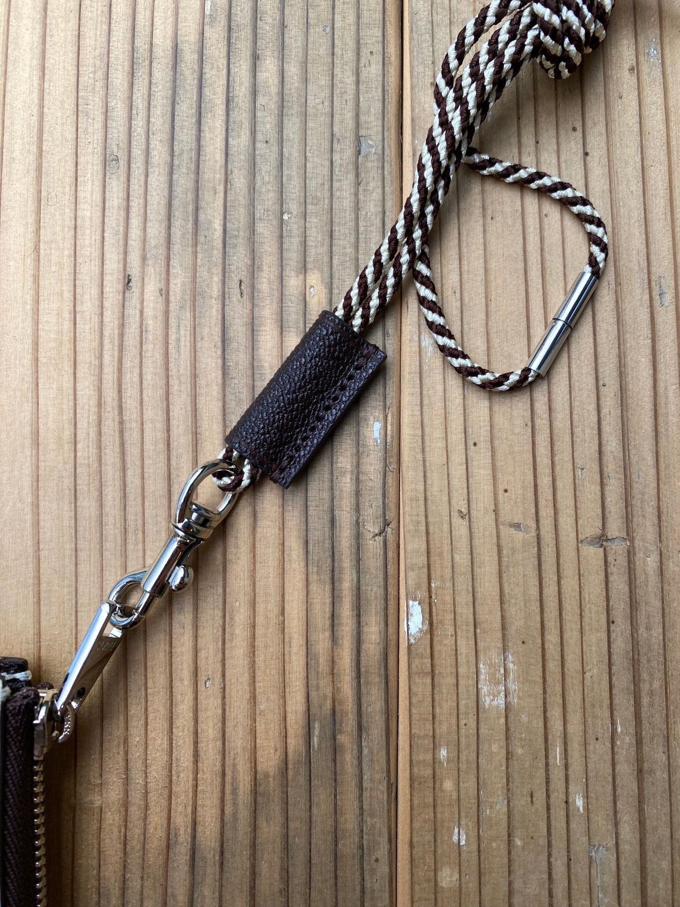 Montado Neck Mini Wallet / モンタード ネックミニウォレット / クリームⅹダークブラウン