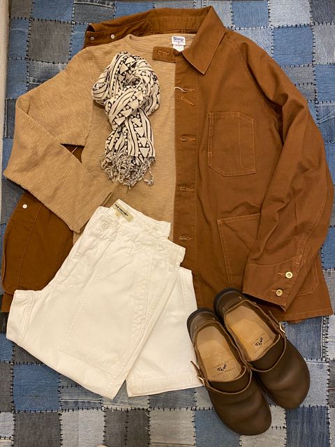 STYLE NO. 1「春のブラウンはボトムへ向かうほどに軽やかに♪」