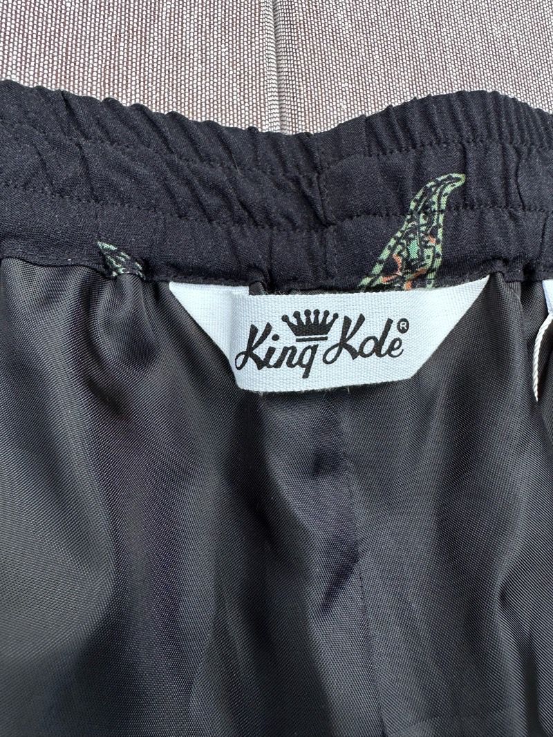 KING KOLE / ペイズリーバティックショーツ