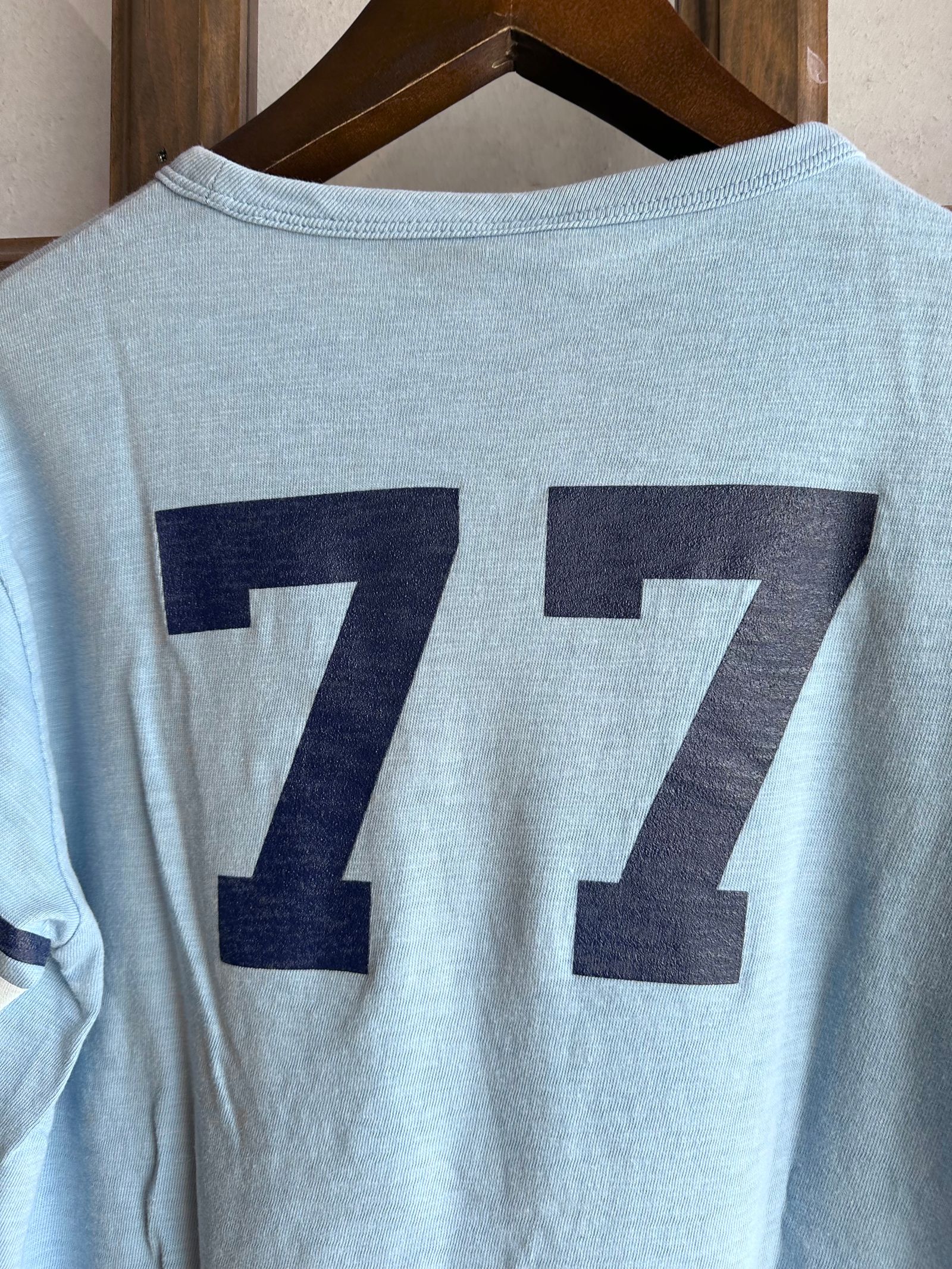ロチェスター / ナンバリングTシャツ 77 / サックス