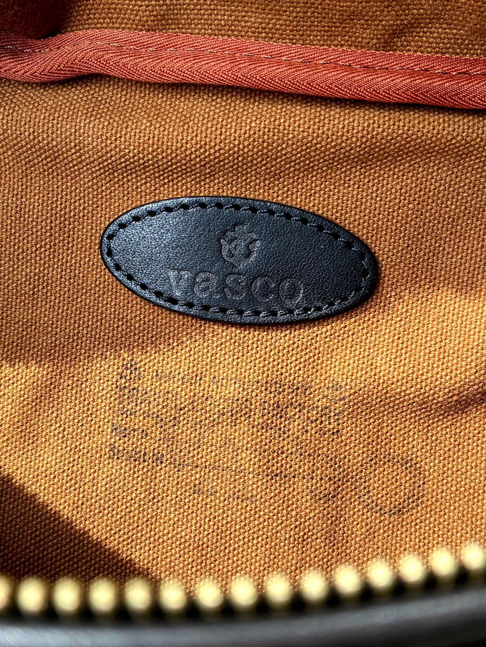 レザートラベルウエストバッグ / ポーチ / ブラック