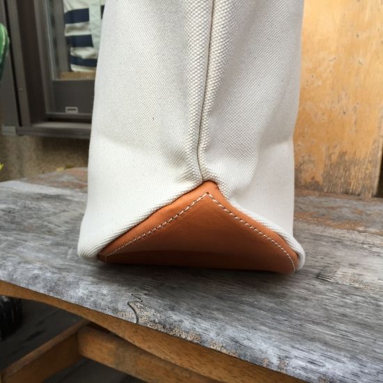 Butler Verner Sails 4号キャンバス×レザートートバッグ