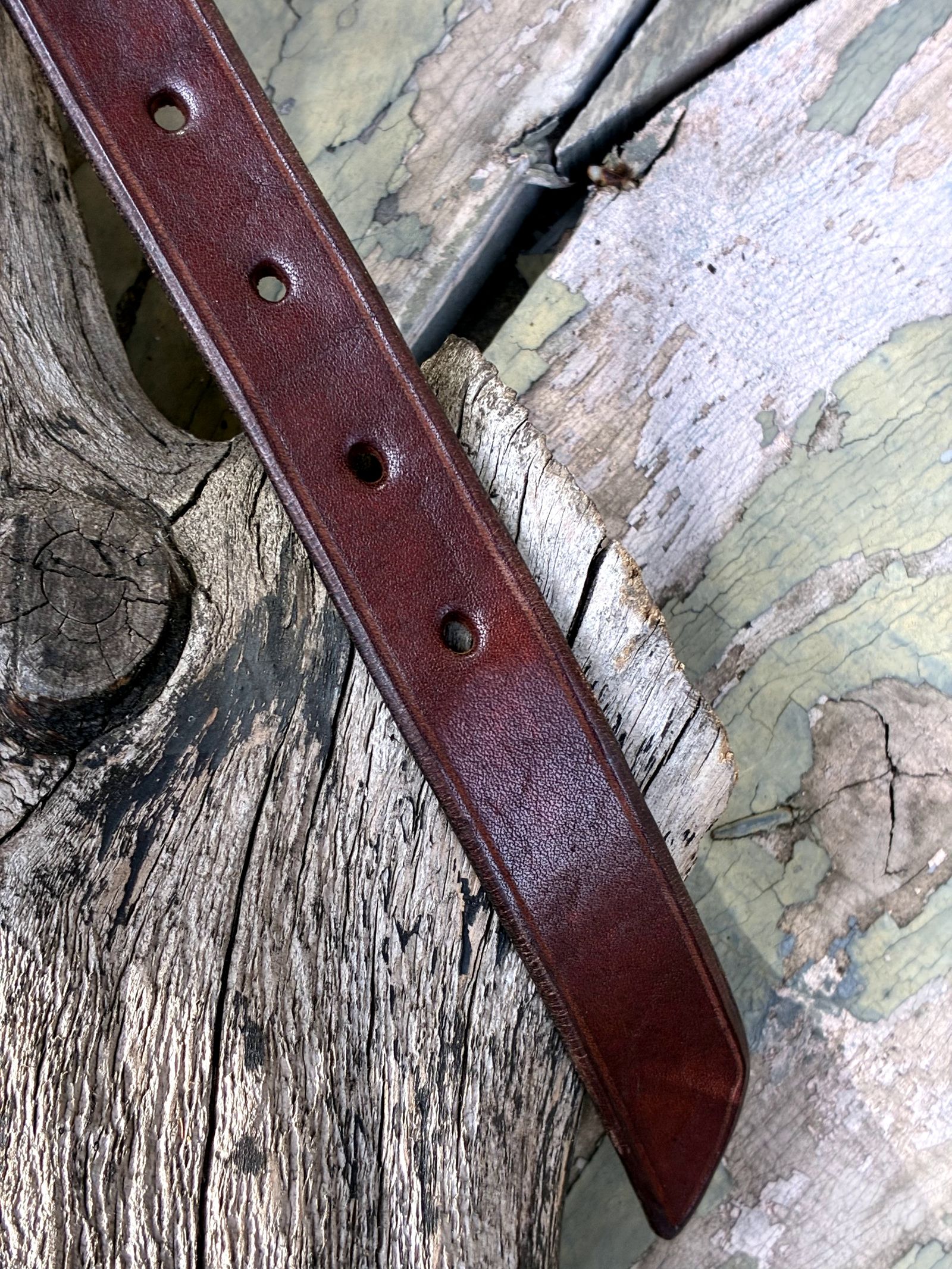 レザーギャリソンベルト ナロー / キャメル / ヴァスコ