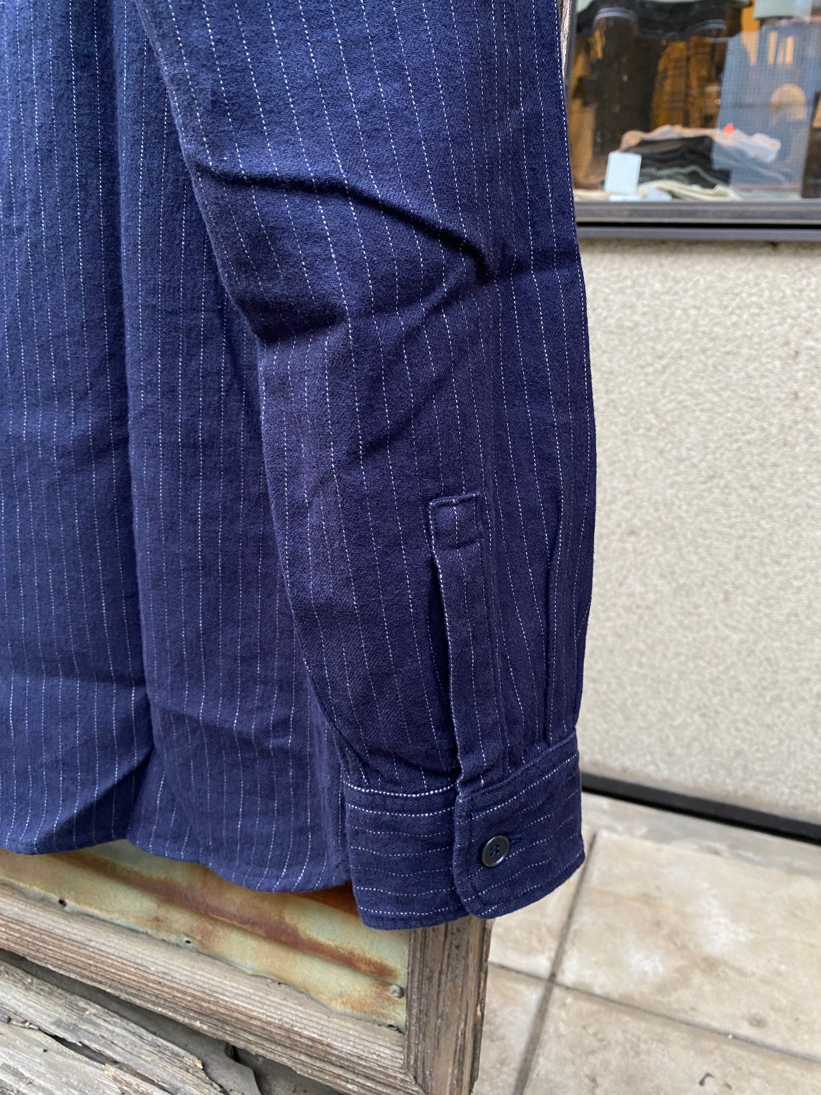 F3485 C/W STRIPE BANDCOLLAR / C/W ストライプ バンドカラー シャツ / NAVY