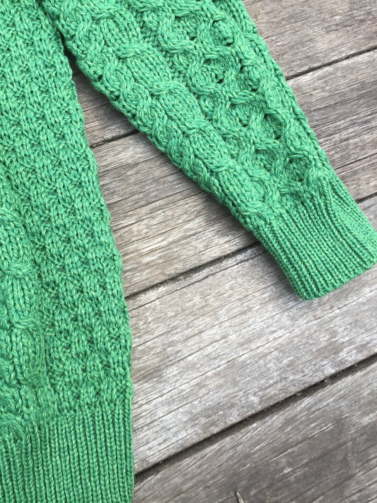 ARAN WOOLLEN MILLS / アランウーレンミルズ / トラディショナルアランセーター / グリーン