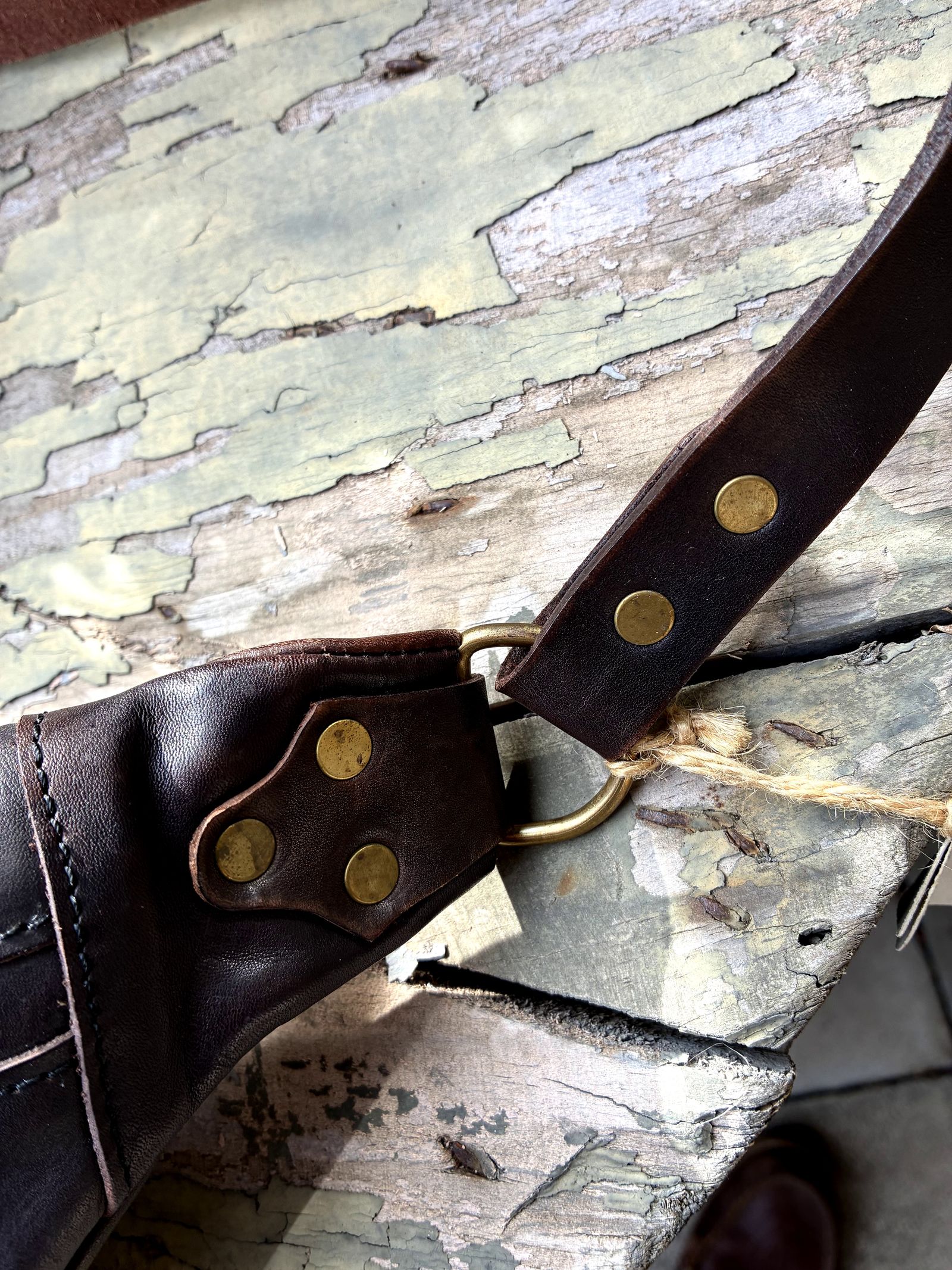 レザートラベルウエストバッグ / ポーチ / ブラック