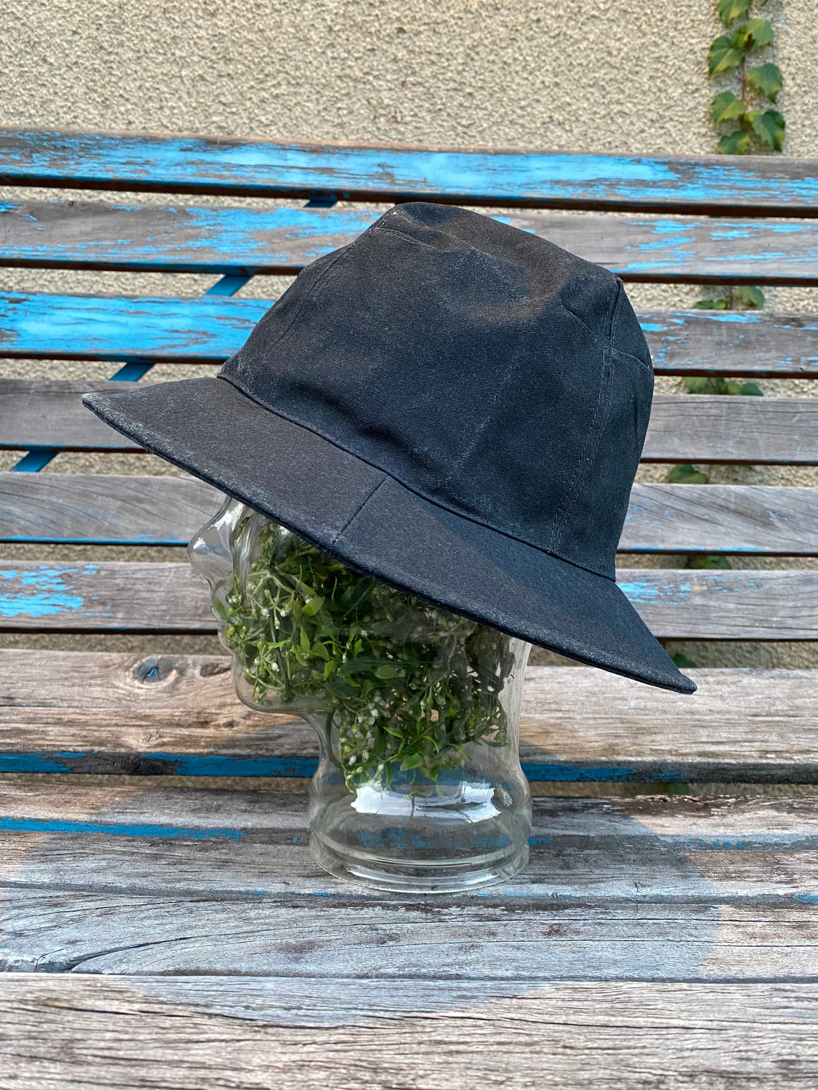 ARMYDUCK DARTS CROWN HAT / BLACK