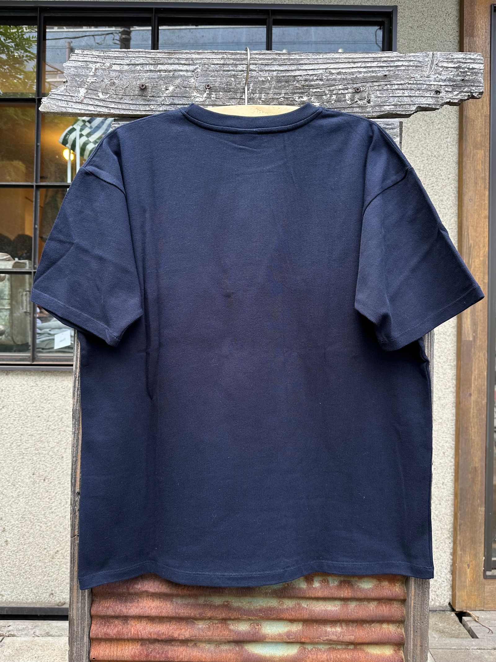 RUSSELL × BLUEBLUE / カレッジB Tシャツ2 / ネイビー