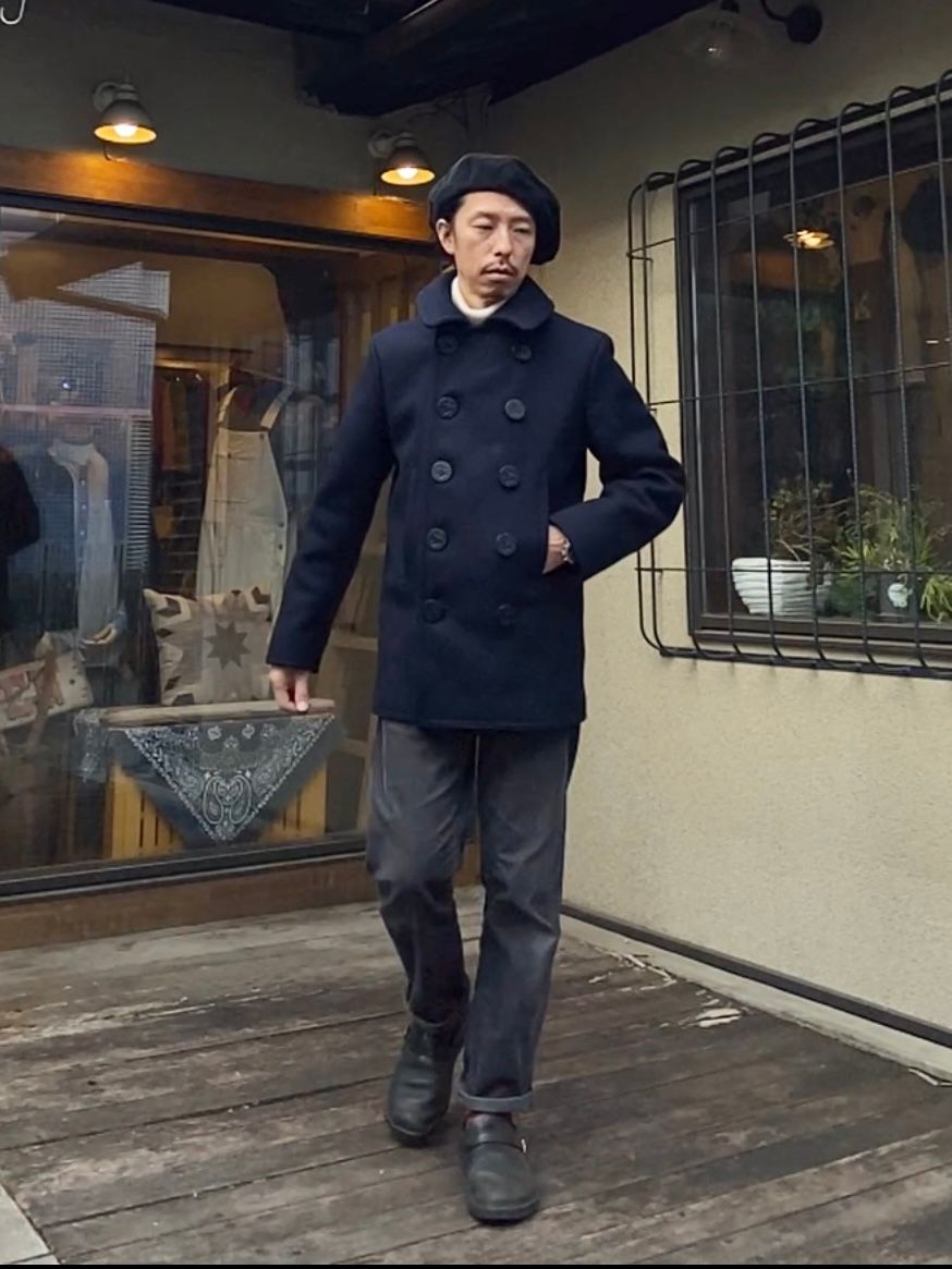BR11554 / PEA-COAT “NAVAL CLOTHING FACTORY”