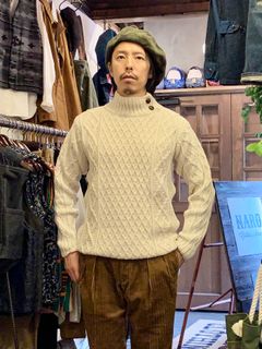 ARAN WOOLLEN MILLS / アランウーレンミルズ / ボタンハイネックアランセーター / ナチュラル