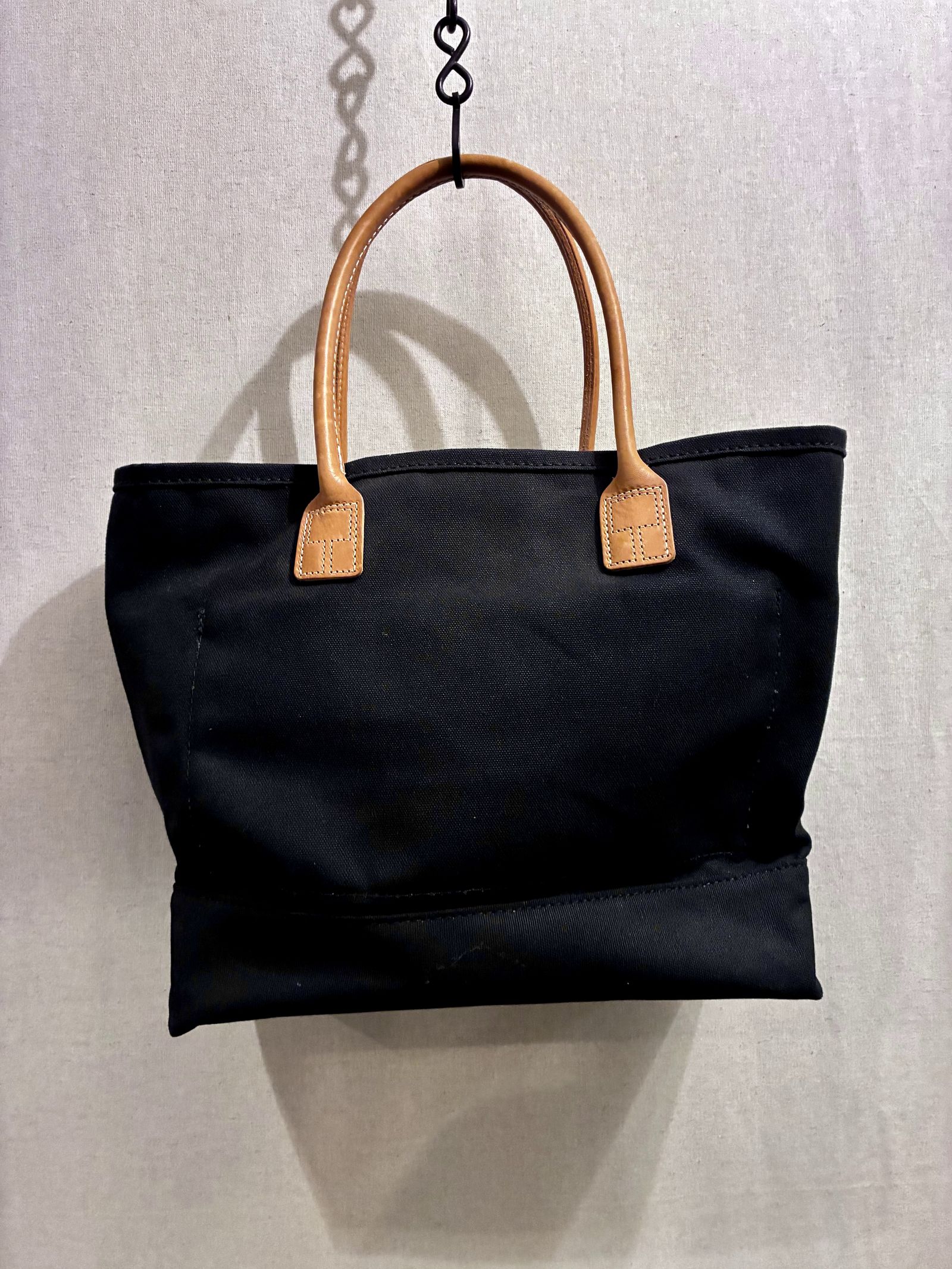 HERITAGE LEATHER CO / ヘリテージレザー / レザーハンドルキャンバストート / ブラック
