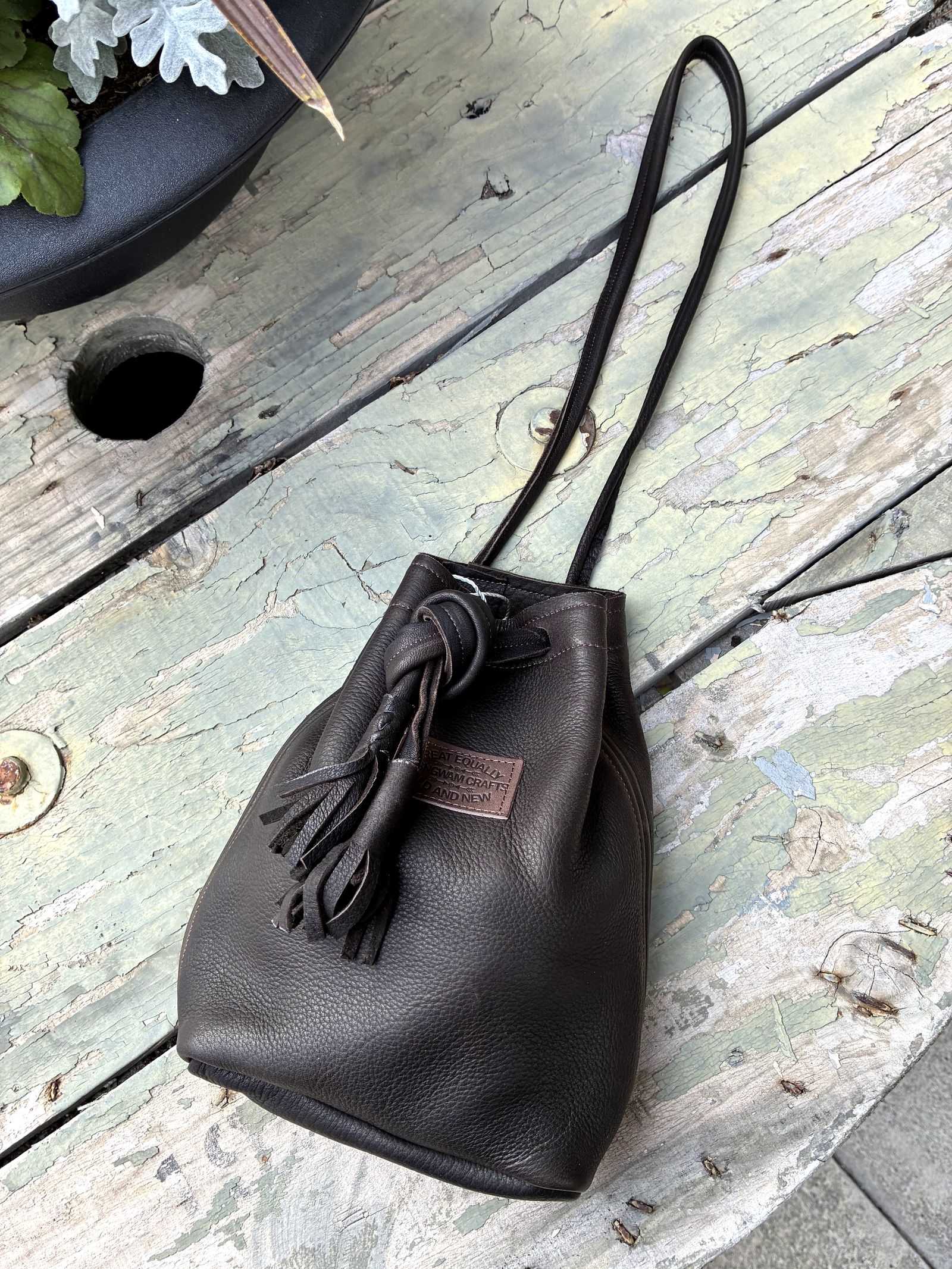 Nasngwam.×EARLY MORNING / ディアスキンウイスキーバッグ / ブラウン