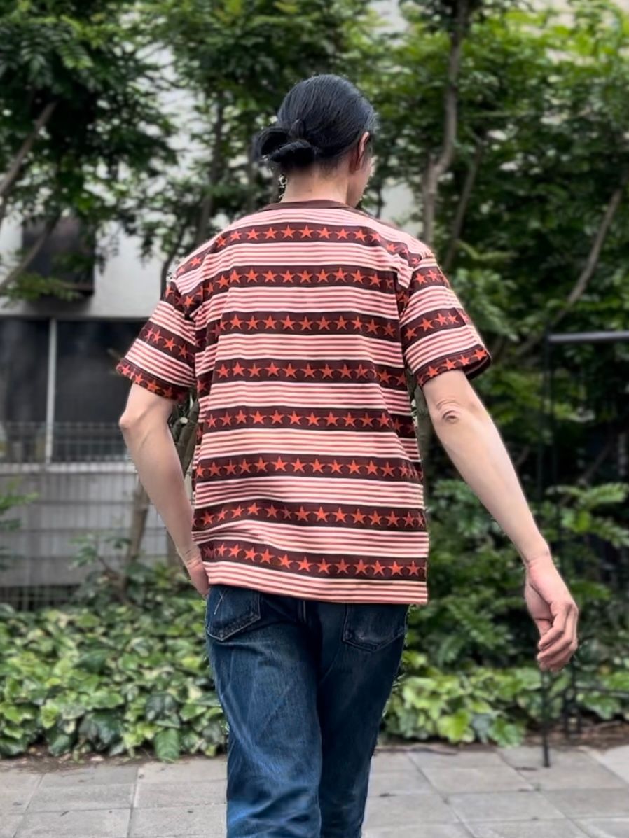 SC77705 / スターモチーフジャガード 半袖Tシャツ / ブラウン