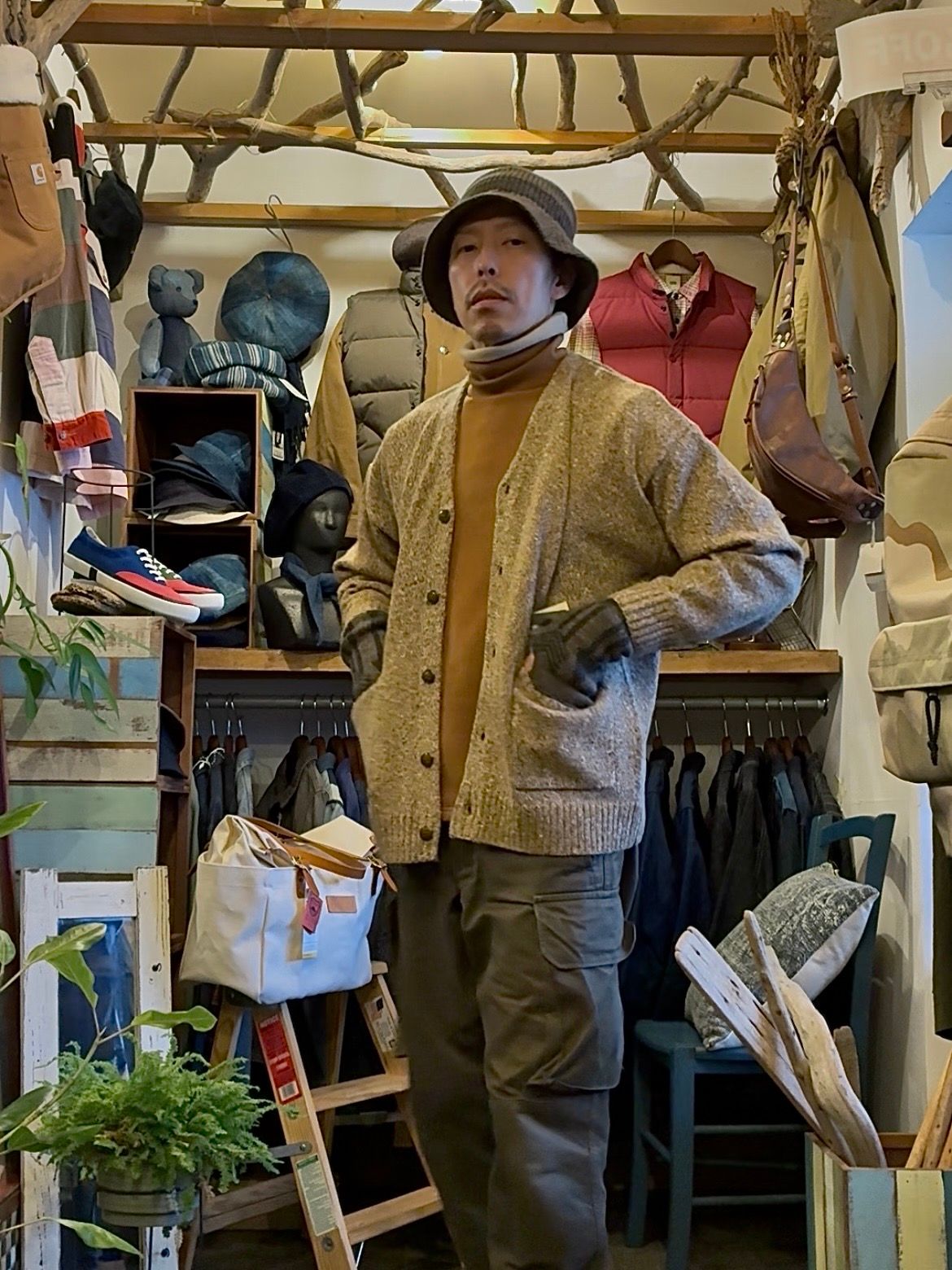 GRAIN CARDIGAN / ミックスニットカーディガン / ブラウン / ナスングワム