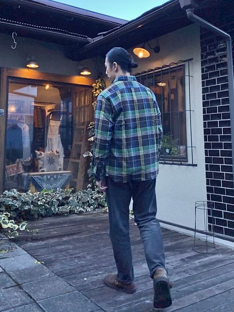 STYLE NO. 33