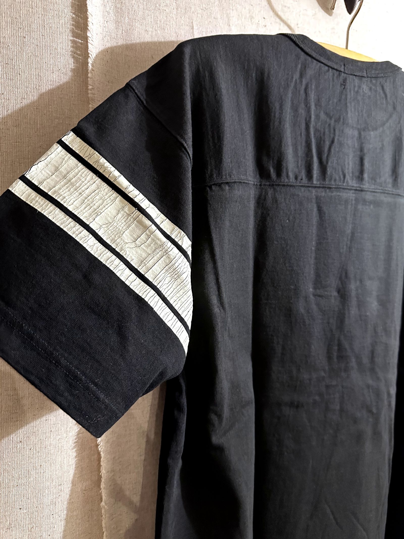 WHITESVILLE / ホワイツビル 14/- HALF SLEEVE FOOTBALL T-SHIRT / 半袖フットボールTシャツ / WV79145 ブラック(119)
