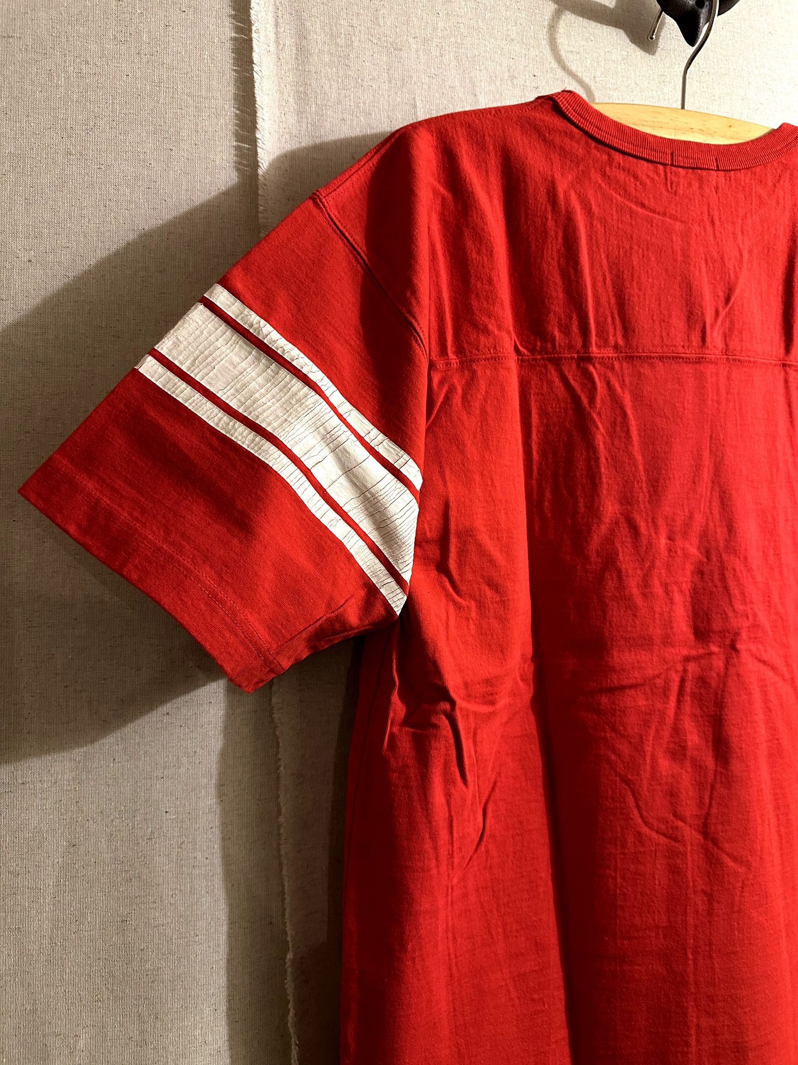 WHITESVILLE / ホワイツビル 14/- HALF SLEEVE FOOTBALL T-SHIRT / 半袖フットボールTシャツ / WV79145 レッド(165)