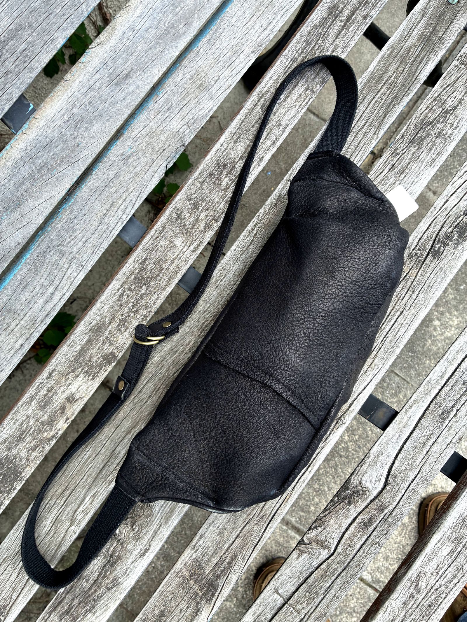 Nasngwam.×Early Morning / DEERSKIN BODY BAG / ブラック / ナスングワム