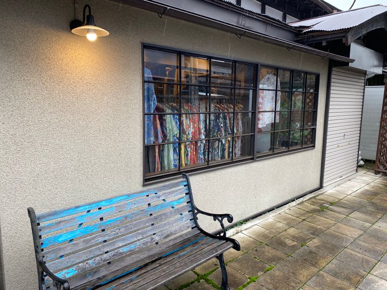 君はアロハなんて着ない