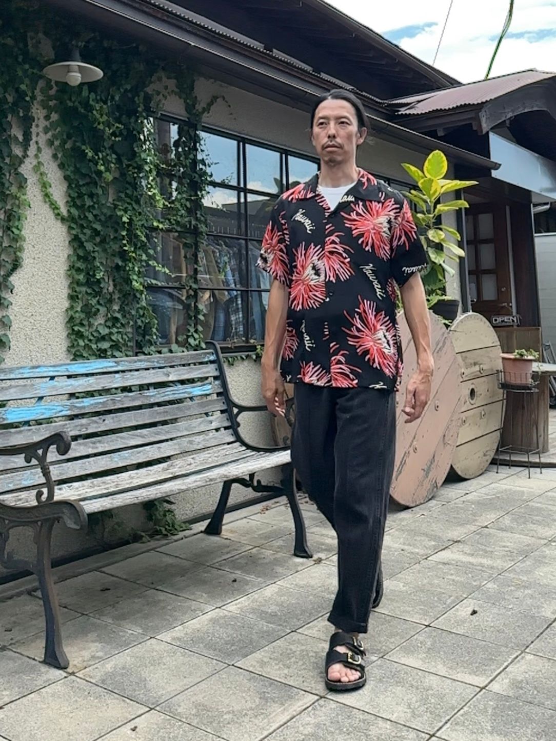 ALOHA SHIRTS “ ISLAND BLOOM ” /半袖レーヨンシャツ / アロハシャツ / ハワイアン / 月下美人 / SS39028 / ブラック (119
