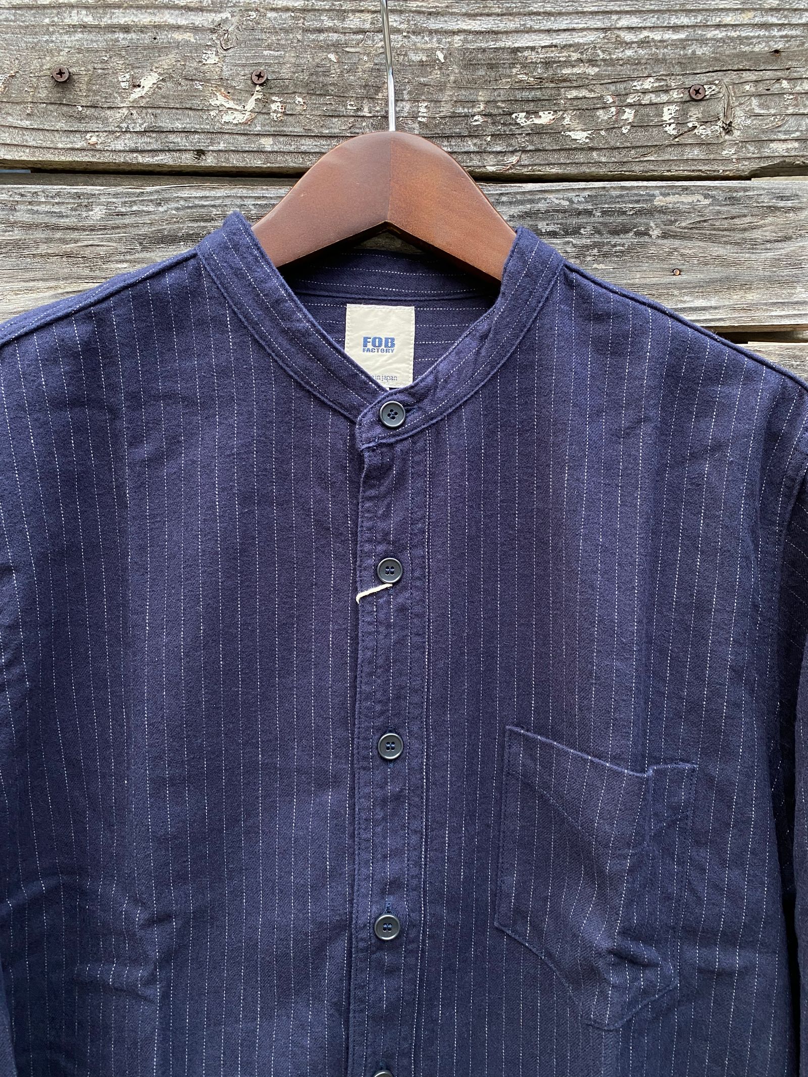 F3485 C/W STRIPE BANDCOLLAR / C/W ストライプ バンドカラー シャツ / NAVY