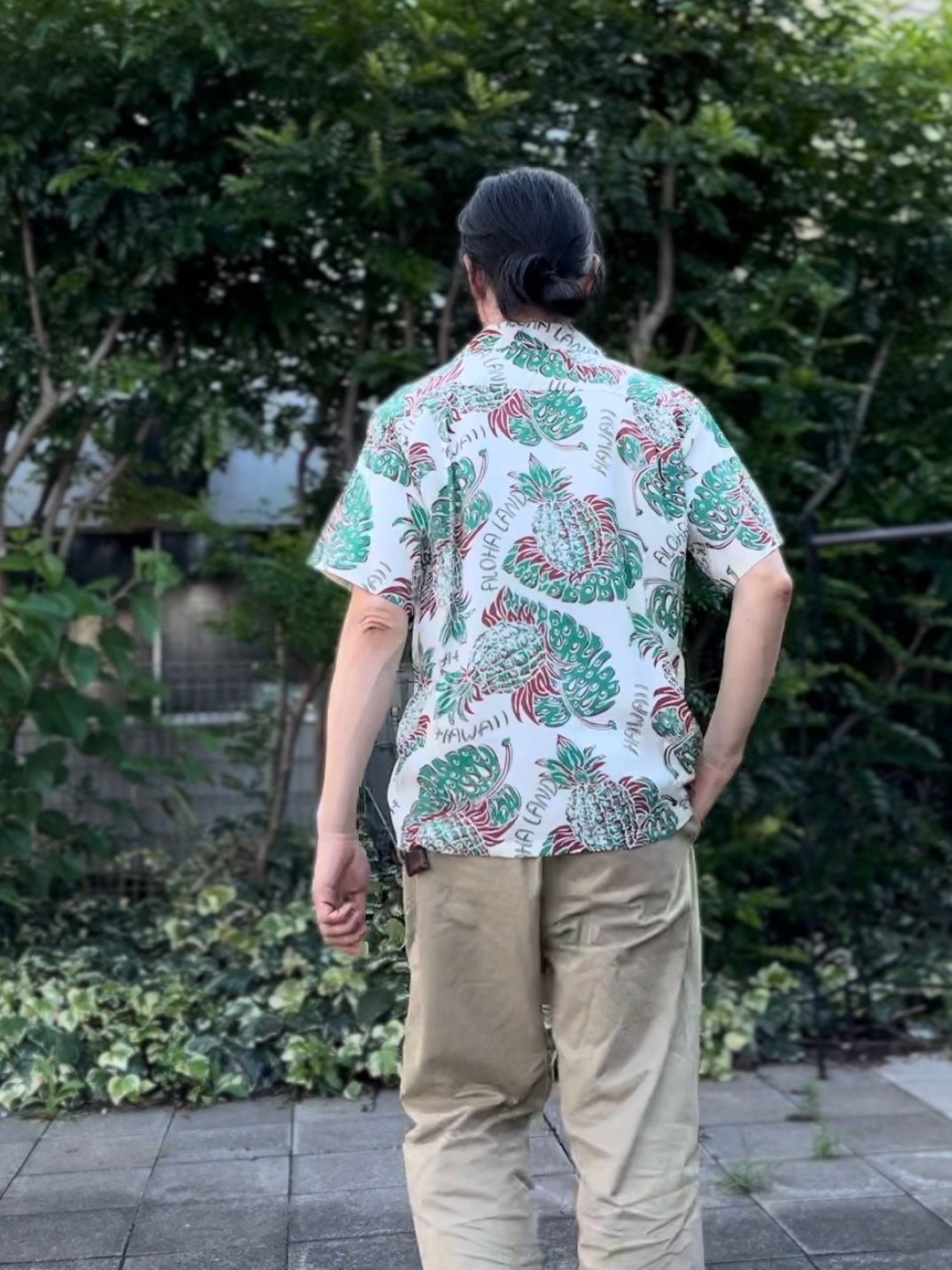 ALOHA SHIRTS “ THE PINEAPPLE ISLANDS” ” /半袖レーヨンシャツ / アロハシャツ / ハワイアン / パイナップル柄 / SS39015 / オフホワイト (105)
