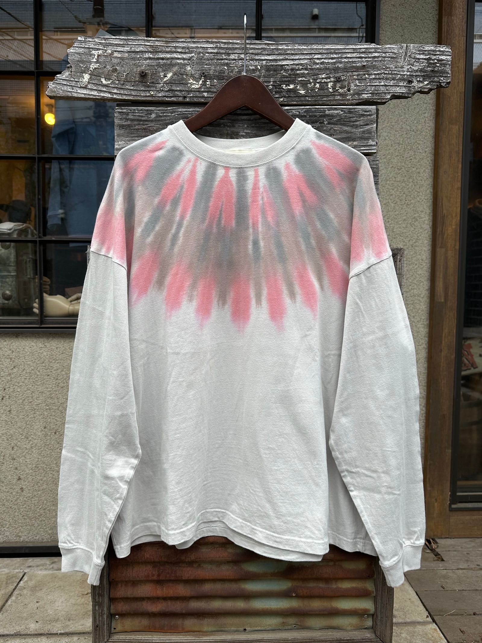 Nasngwam.×JAVARA / FEATHER L/S TEE / 卯
