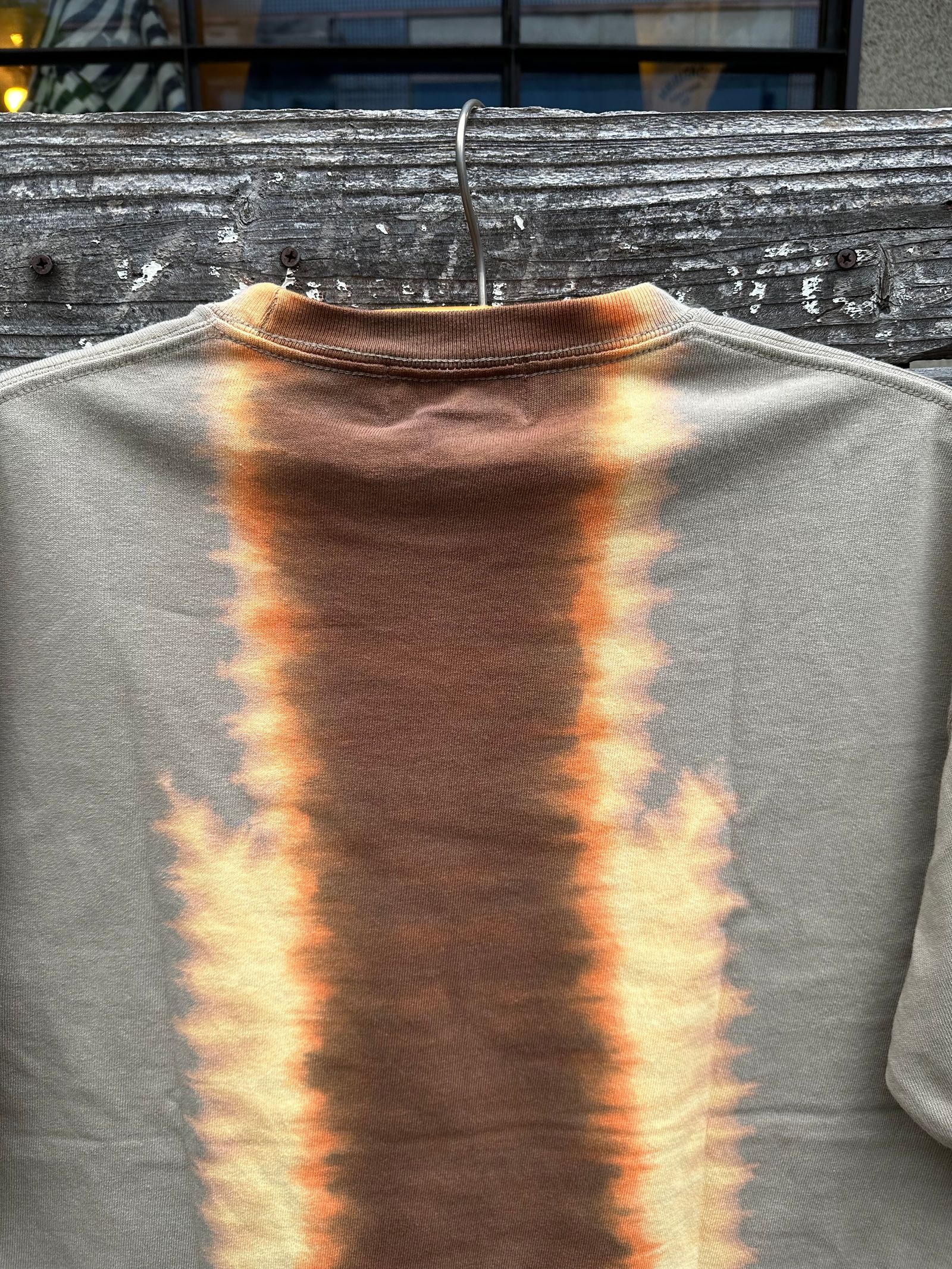 Nasngwam.×JAVARA / CANYON TEE / SAND