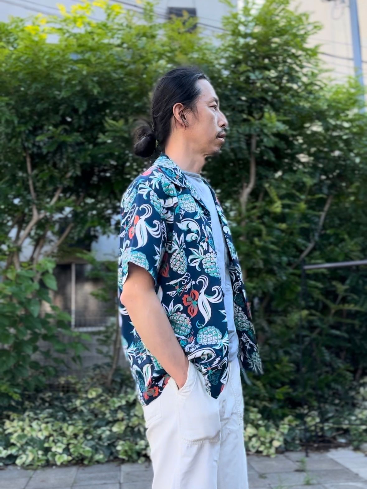 ALOHA SHIRTS “ ISLAND FEELING ”  /半袖レーヨンシャツ / アロハシャツ / ハワイアン / パイナップル柄 / SS39022 / ネイビー (128)