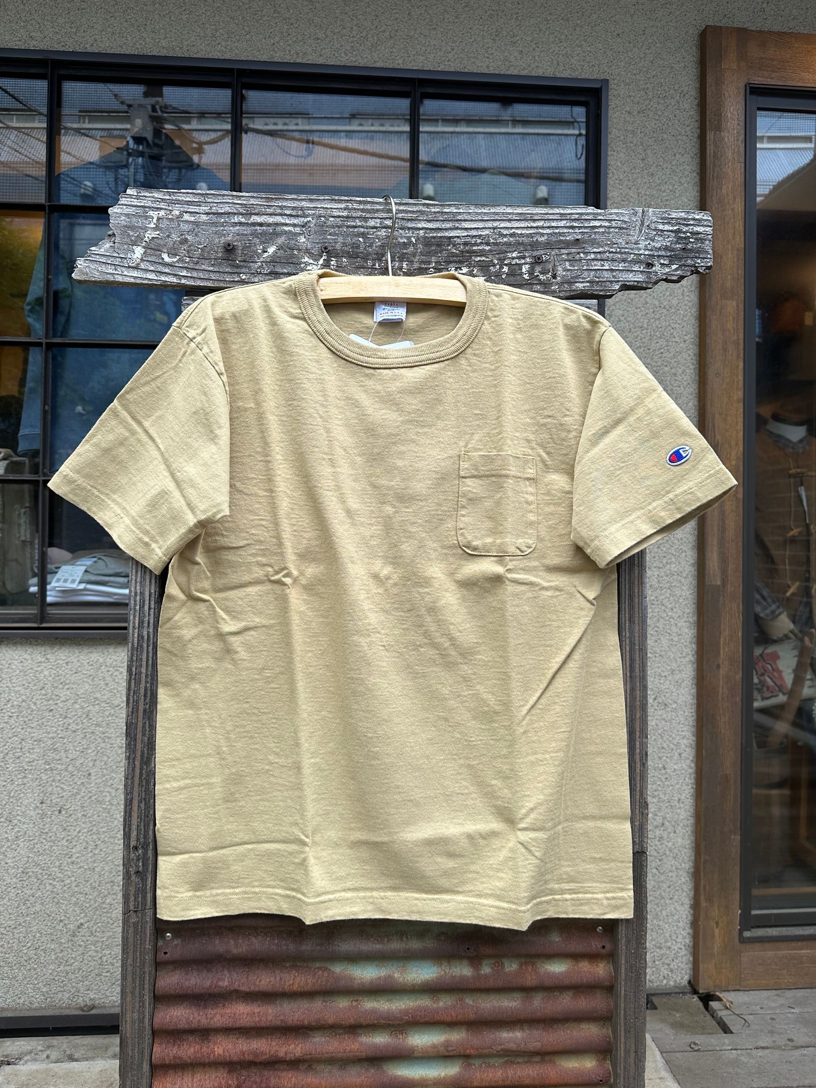 【新品】 Champion: MADE IN USA T1011 ポケットt M