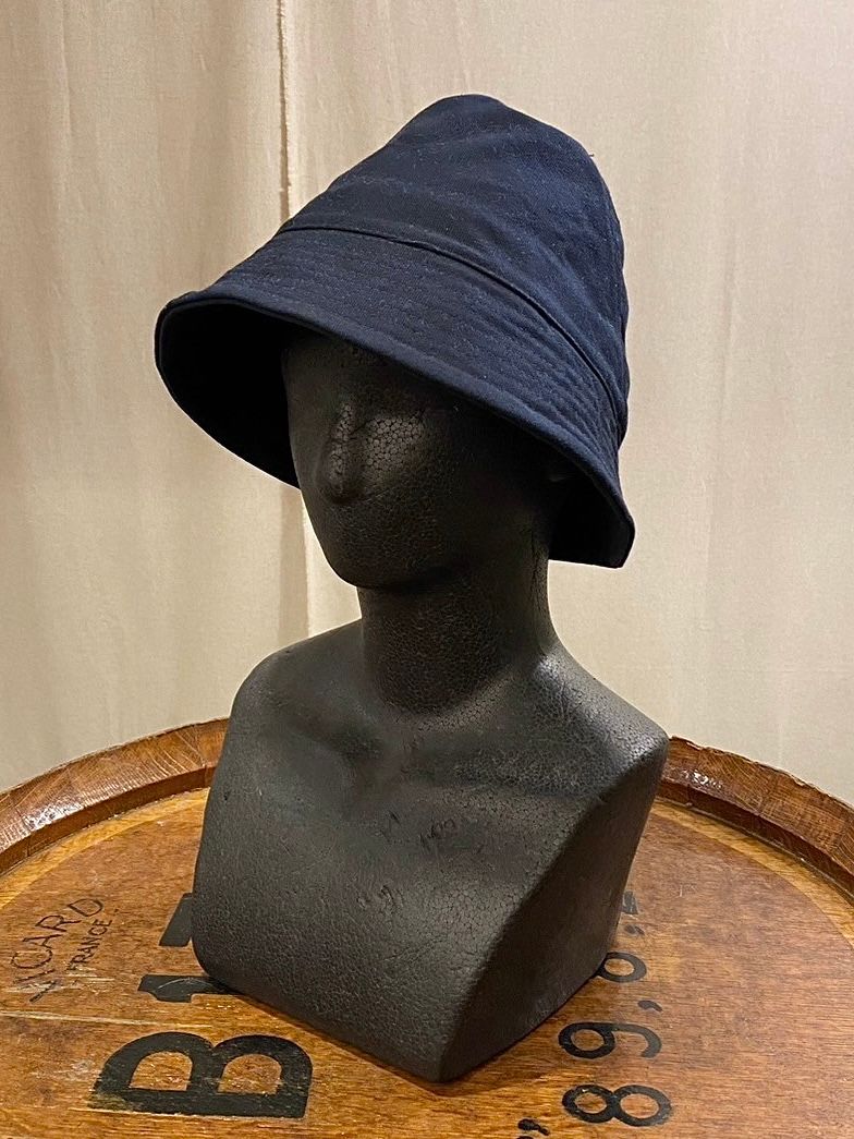 コードレーンスタンプハット / ネイビー/ ハイアー