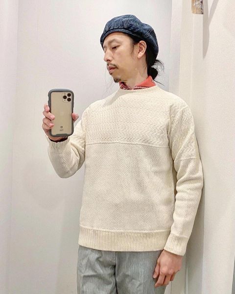 STYLE NO. 4「コットンニットで春らしく。」