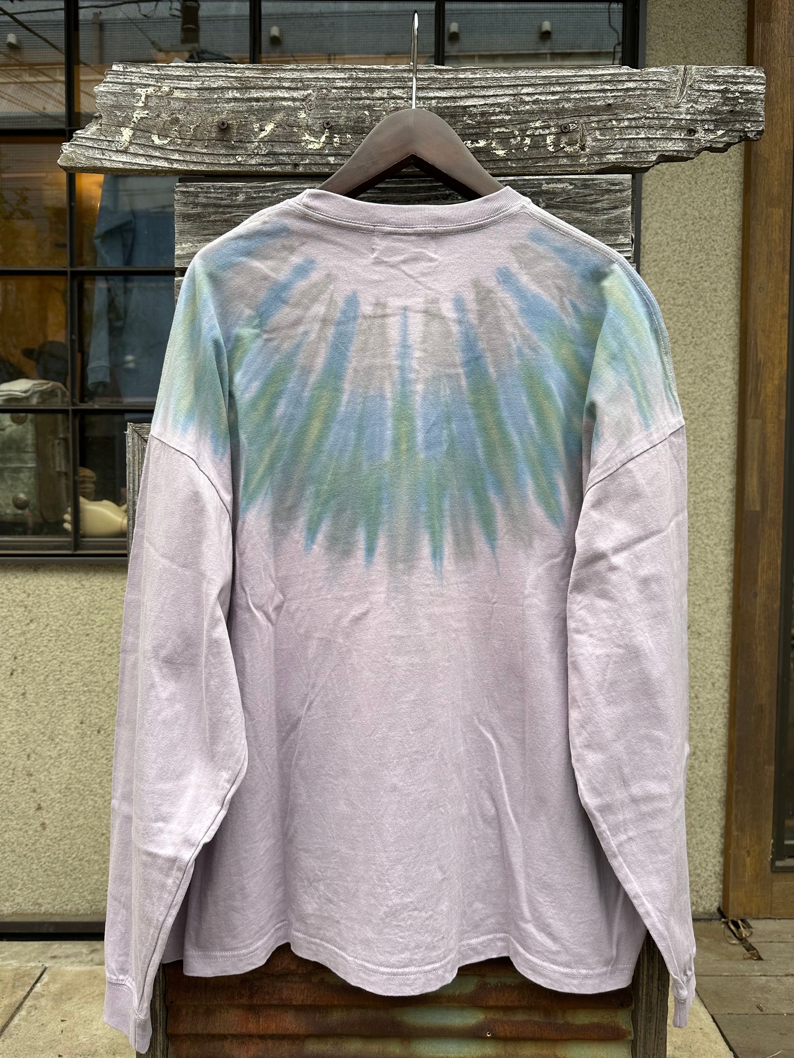 Nasngwam.×JAVARA / FEATHER L/S TEE / 辰