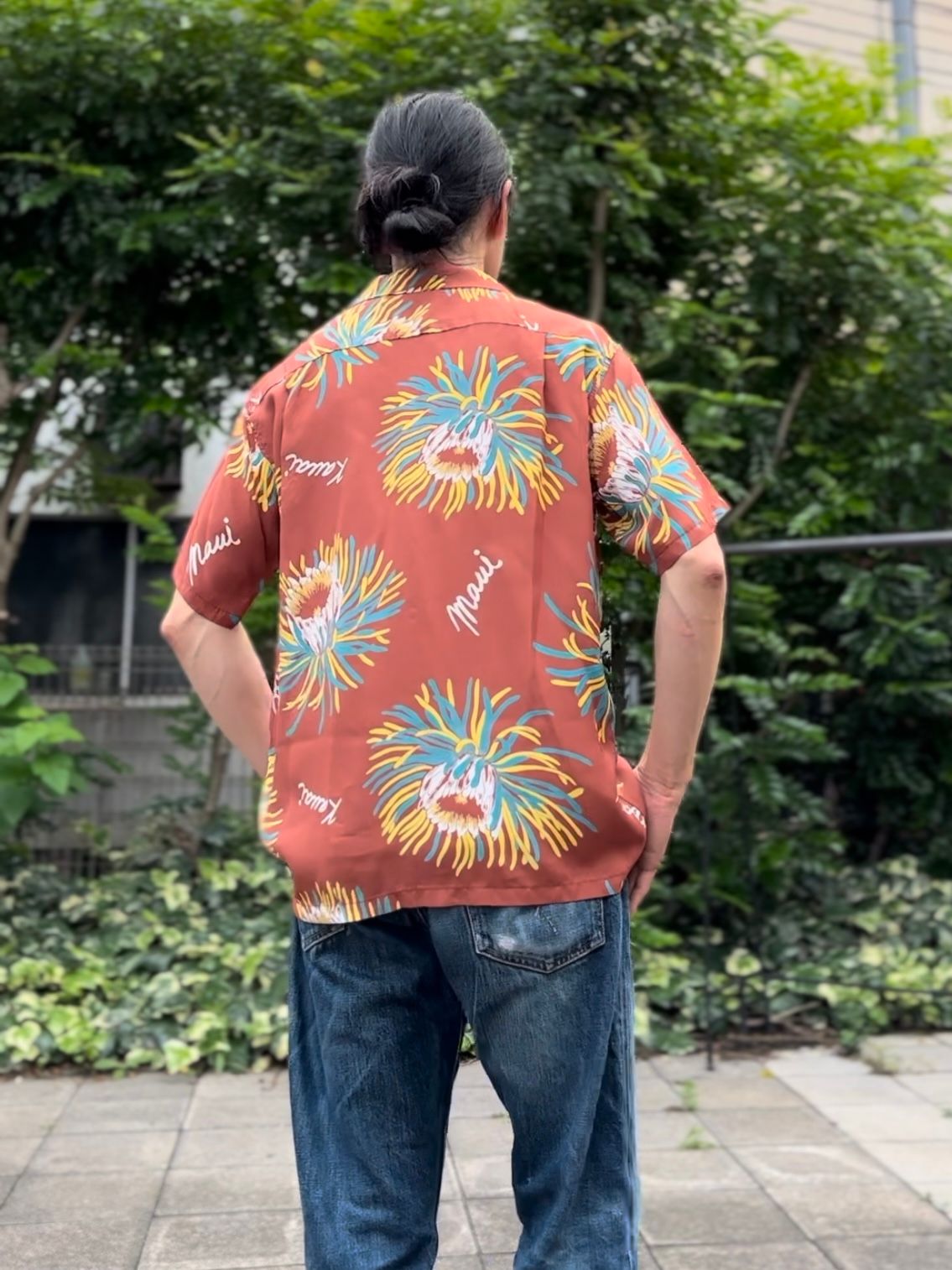 ALOHA SHIRTS “ ISLAND BLOOM ” /半袖レーヨンシャツ / アロハシャツ / ハワイアン / 月下美人 / SS39028 / ブラウン (138)