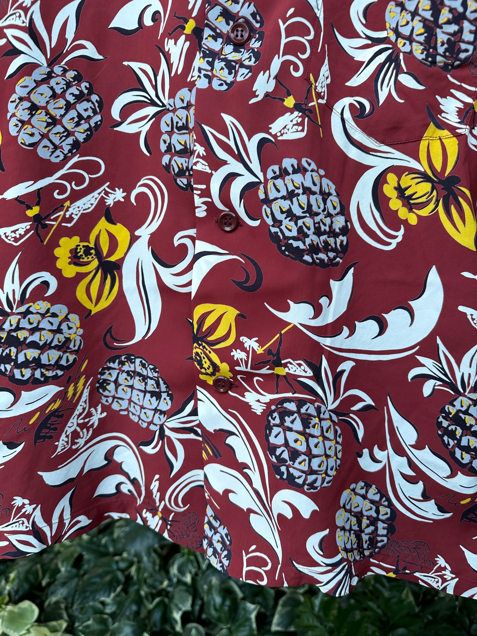 ALOHA SHIRTS “ ISLAND FEELING ”  /半袖レーヨンシャツ / アロハシャツ / ハワイアン / パイナップル柄 / SS39022 / ブラウン (138)