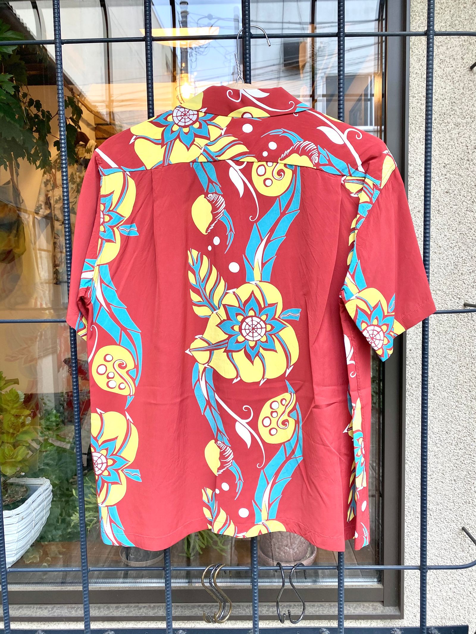 サンサーフ / SUN SURF / アロハシャツ /  EXOTIC BLOOMS / ワイン(170) / SS38571