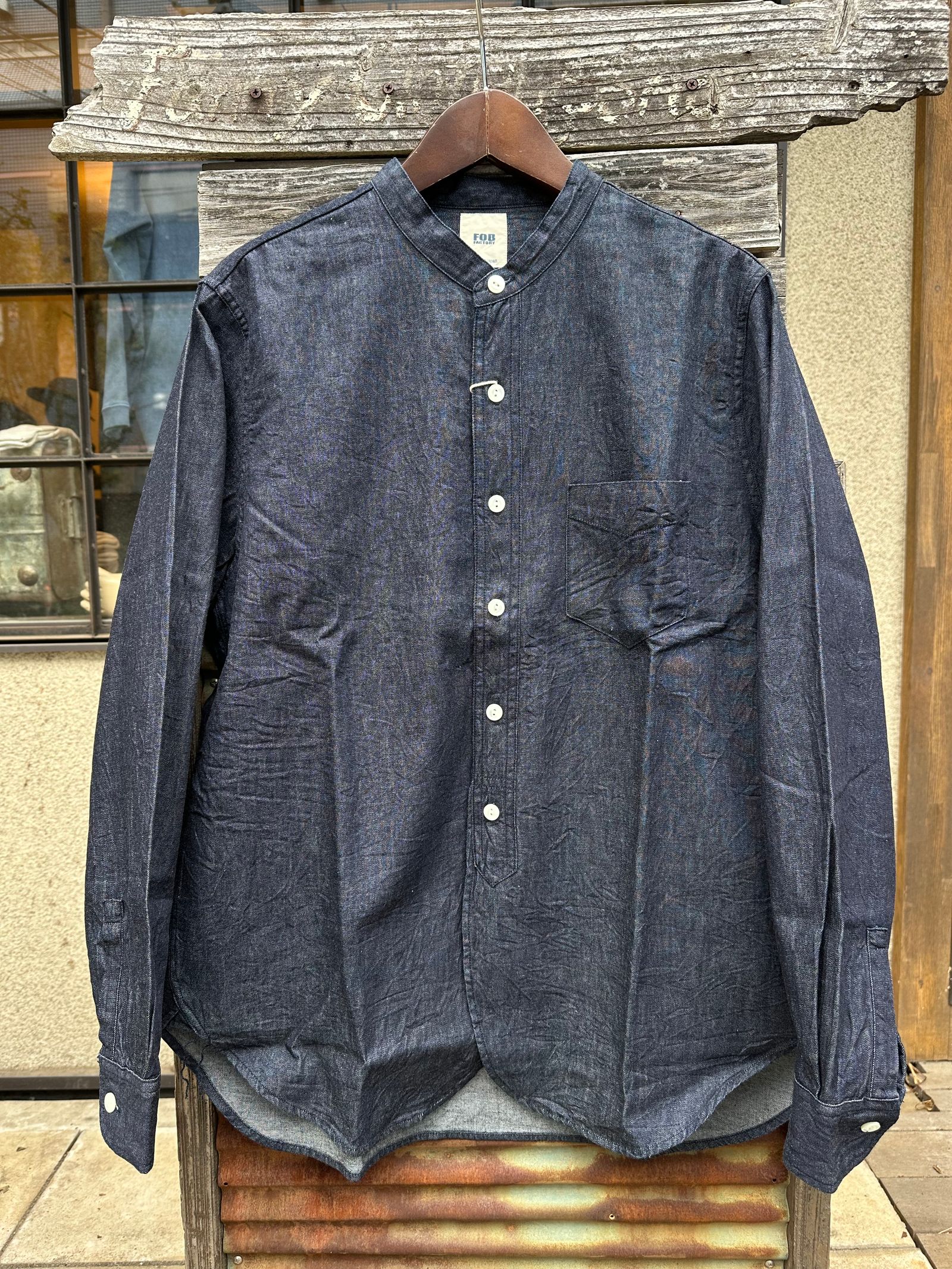 FOB FACTORY - F3470 / DENIM BAND COLLAR SHIRT / デニムバンドカラー