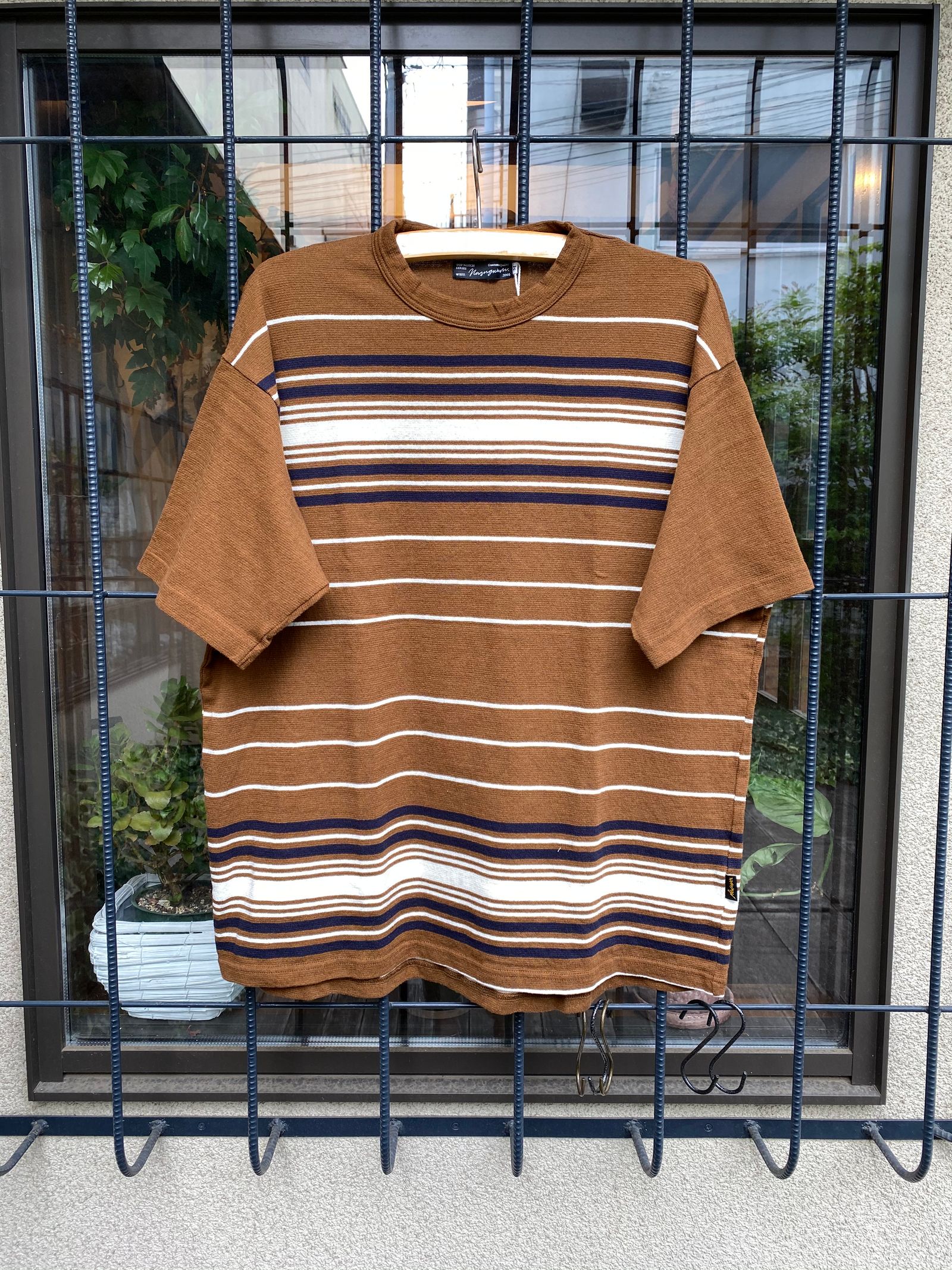 ナスングワム / Nasngwam/ THE WAVE TEE