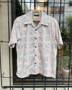 STYLE NO. 6「キルト柄のコットンアロハとサックスブルーのショーツを合わせた爽やかなアロハスタイル」