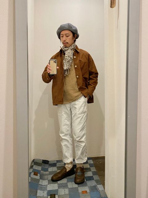 STYLE NO. 1「春のブラウンはボトムへ向かうほどに軽やかに♪」