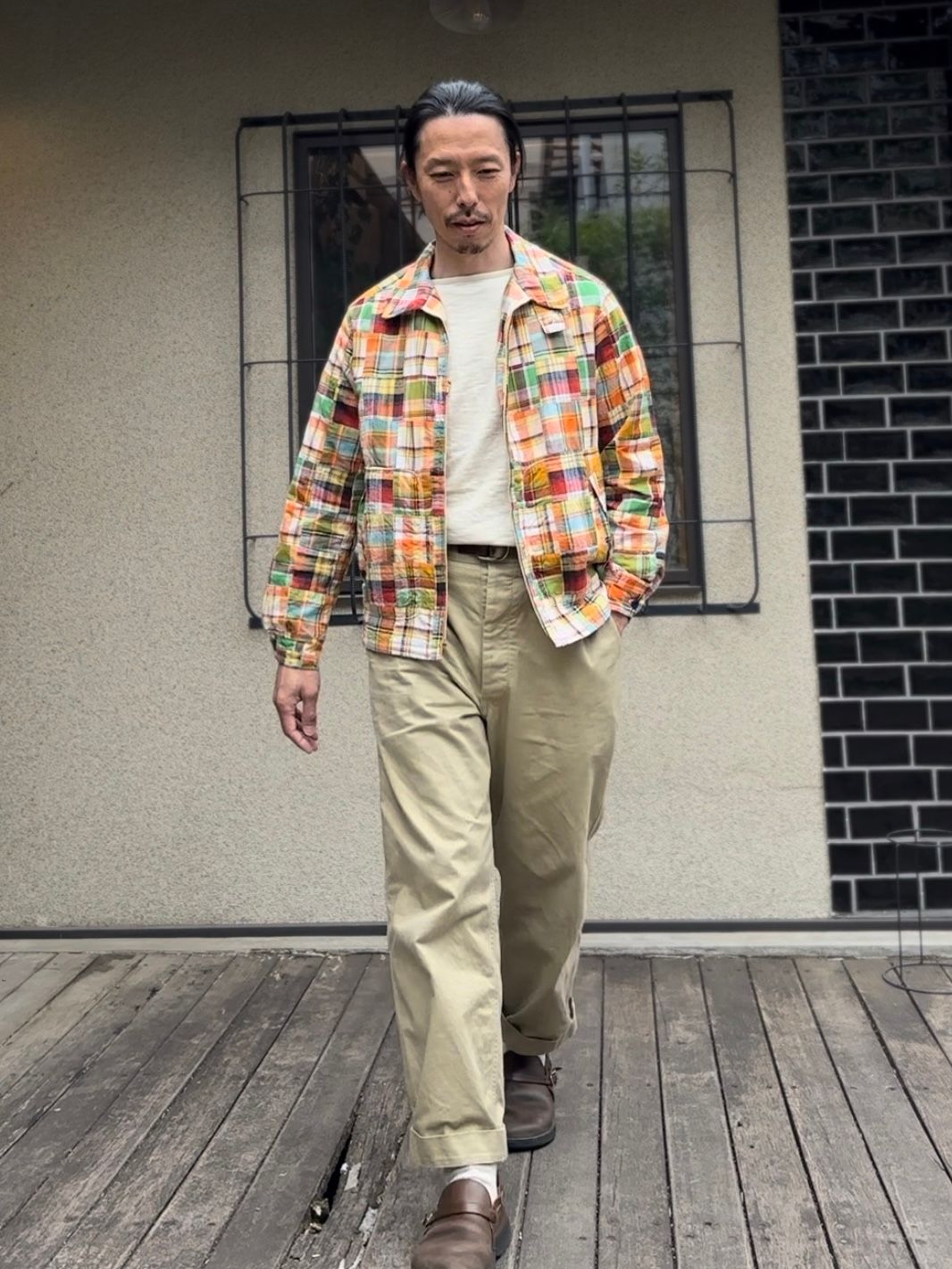C．グレー ライナー付き スタンドカラーコート ネイビー/グレー