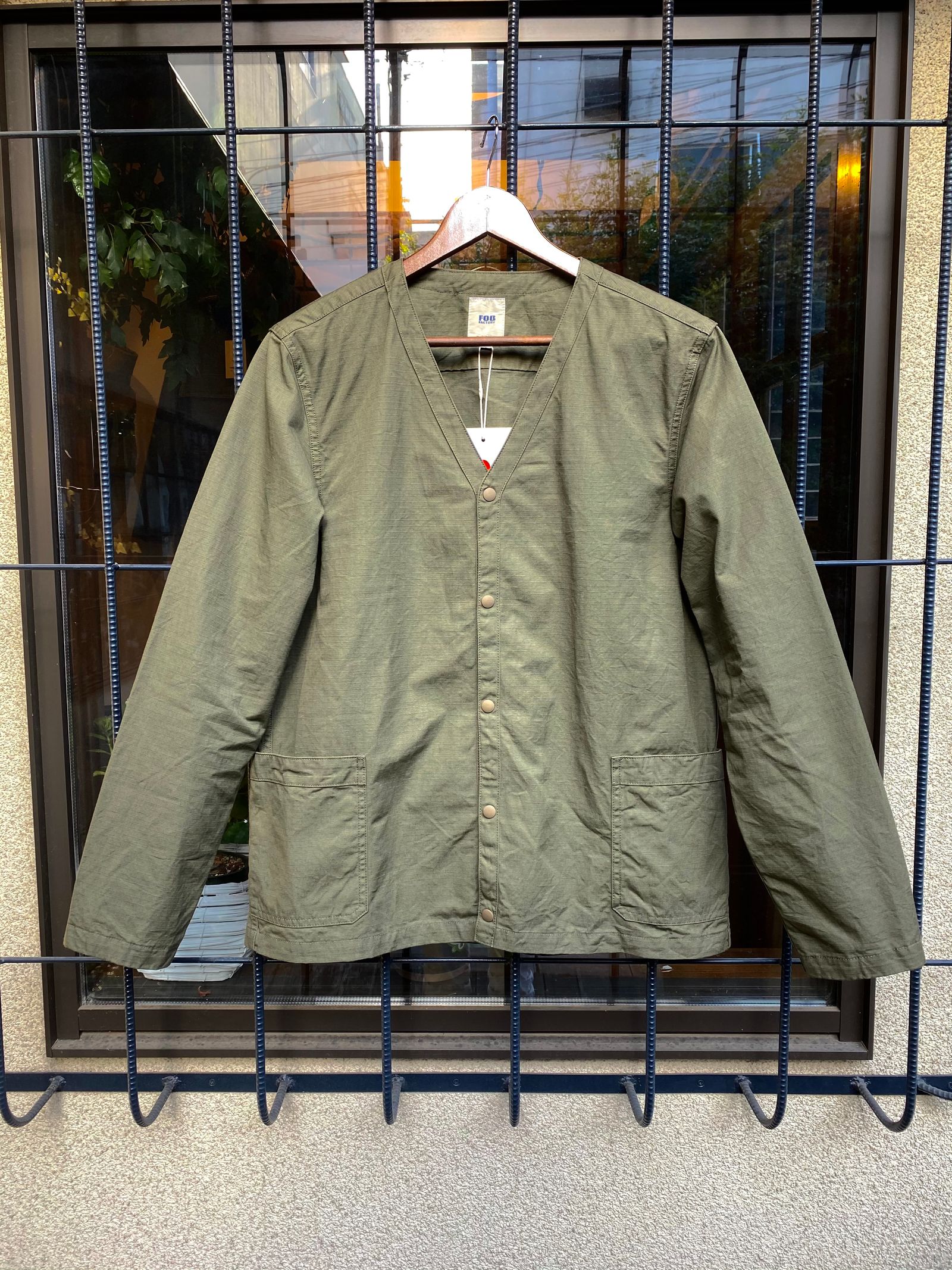 エフオービーファクトリー / FOB FACTORY/ ミリタリーカーデ オリーブ
