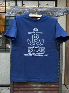 B ANCHOR LIFE IS A JOURNEY Tシャツ / ネイビー