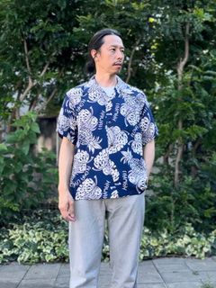 ALOHA SHIRTS “ THE PINEAPPLE ISLANDS” ” /半袖レーヨンシャツ / アロハシャツ / ハワイアン / パイナップル柄 / SS39015 / ネイビー (128)