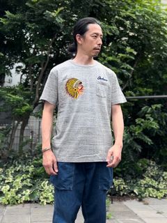 Cheswick / チェスウィック / インディアンヘッド カラーフロッキープリントTシャツ /ヘザーグレー