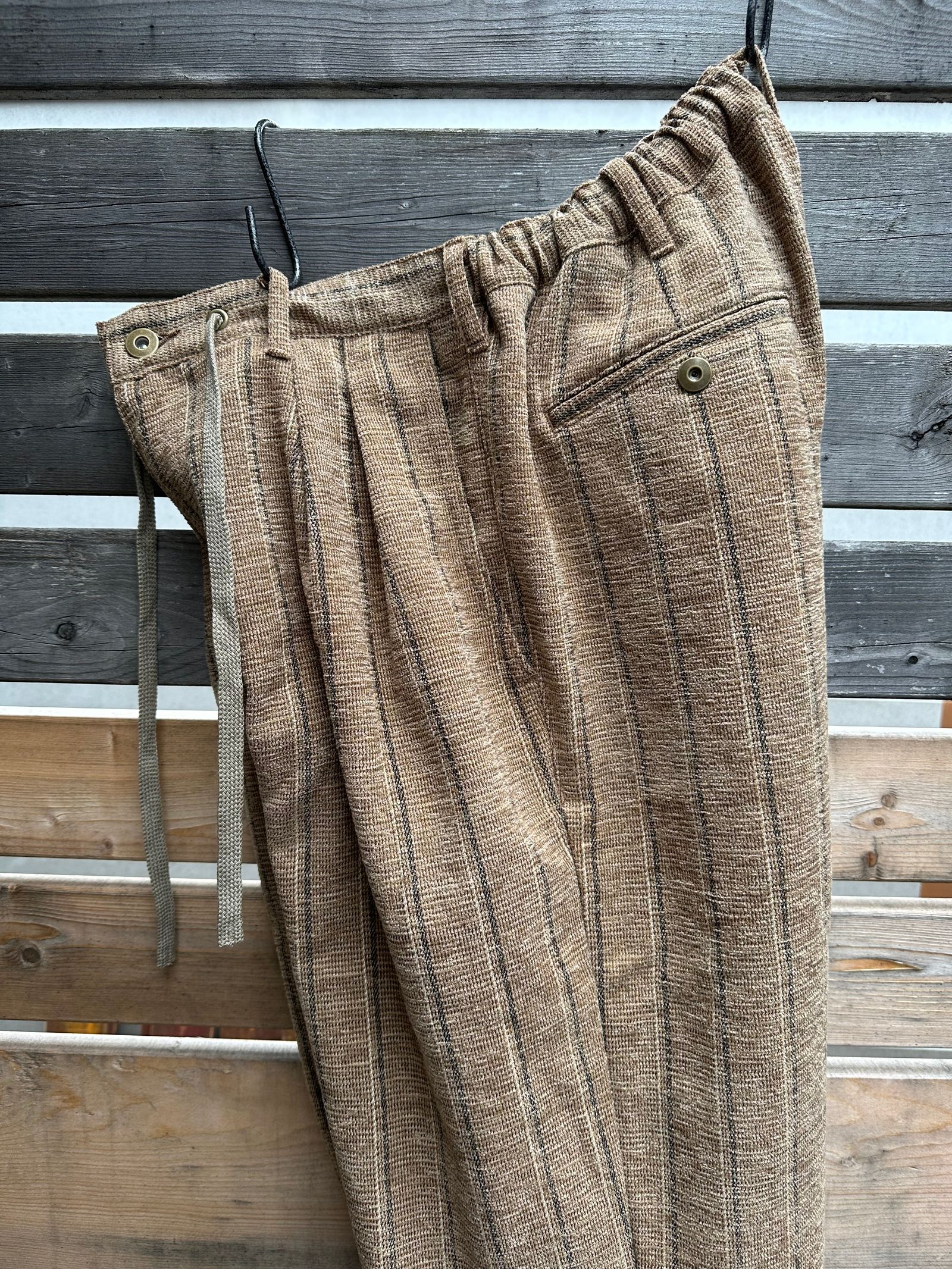 LUMBER TUCK PANTS / ストライプモールスキンイージーパンツ