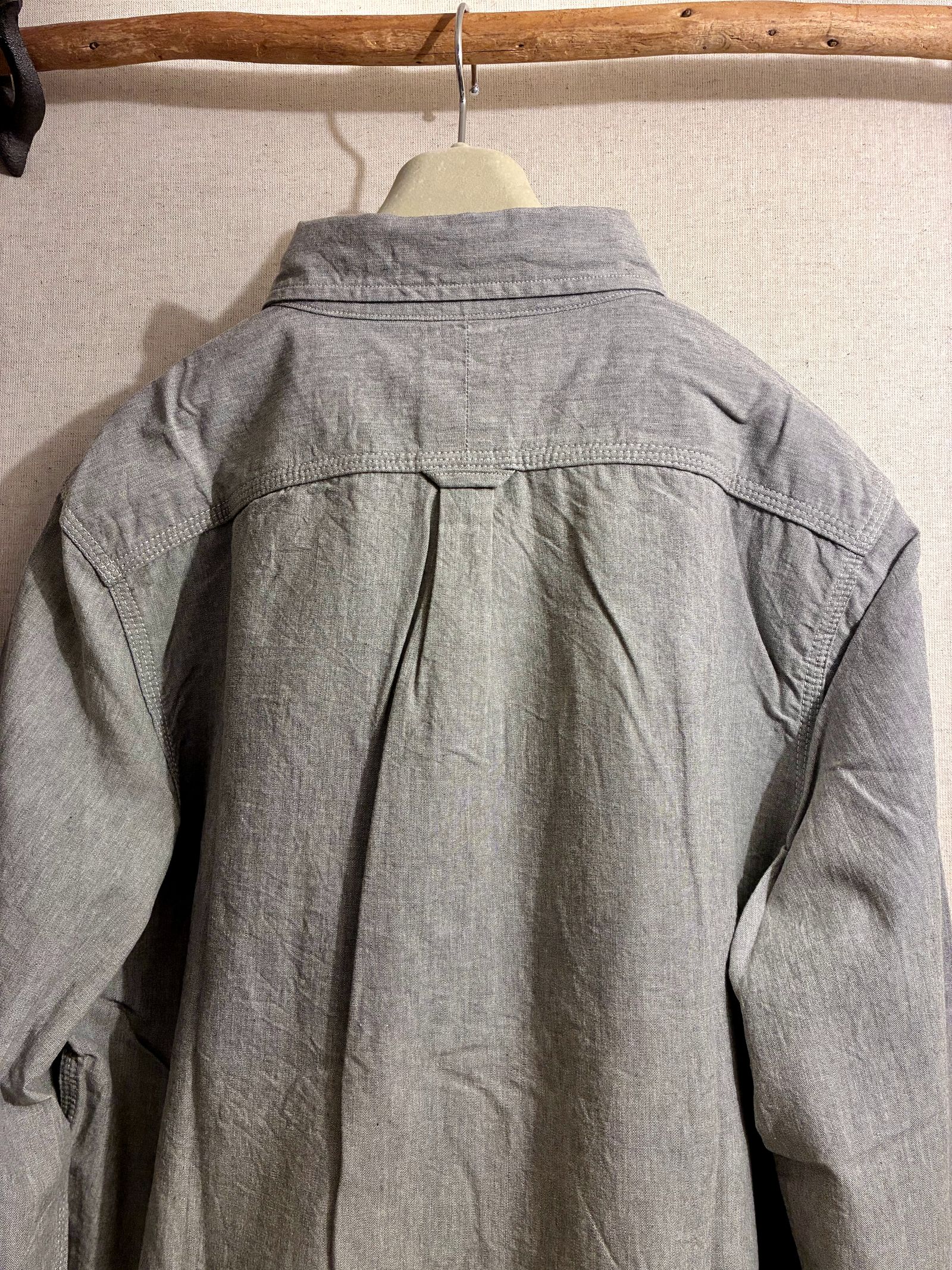 F3384 シャンブレーボタンダウンシャツ / グレー