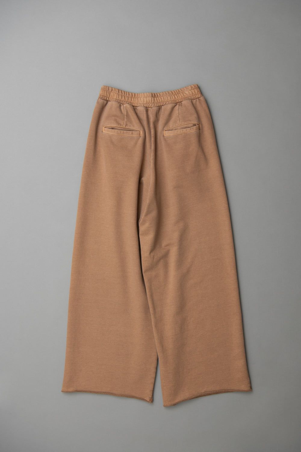 TUCK SWEAT PANTS / BROWN