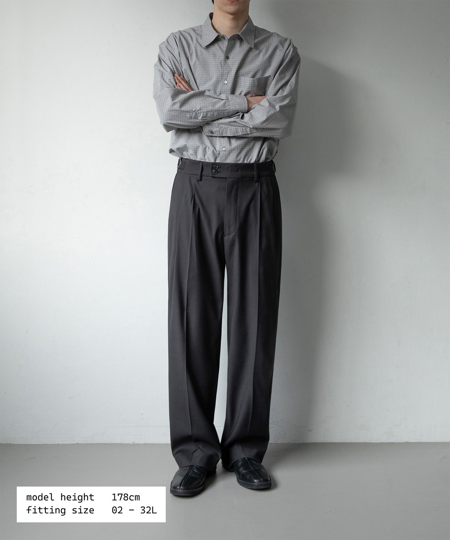 Santiago Slacks Flexible 32L（CHARCOAL）