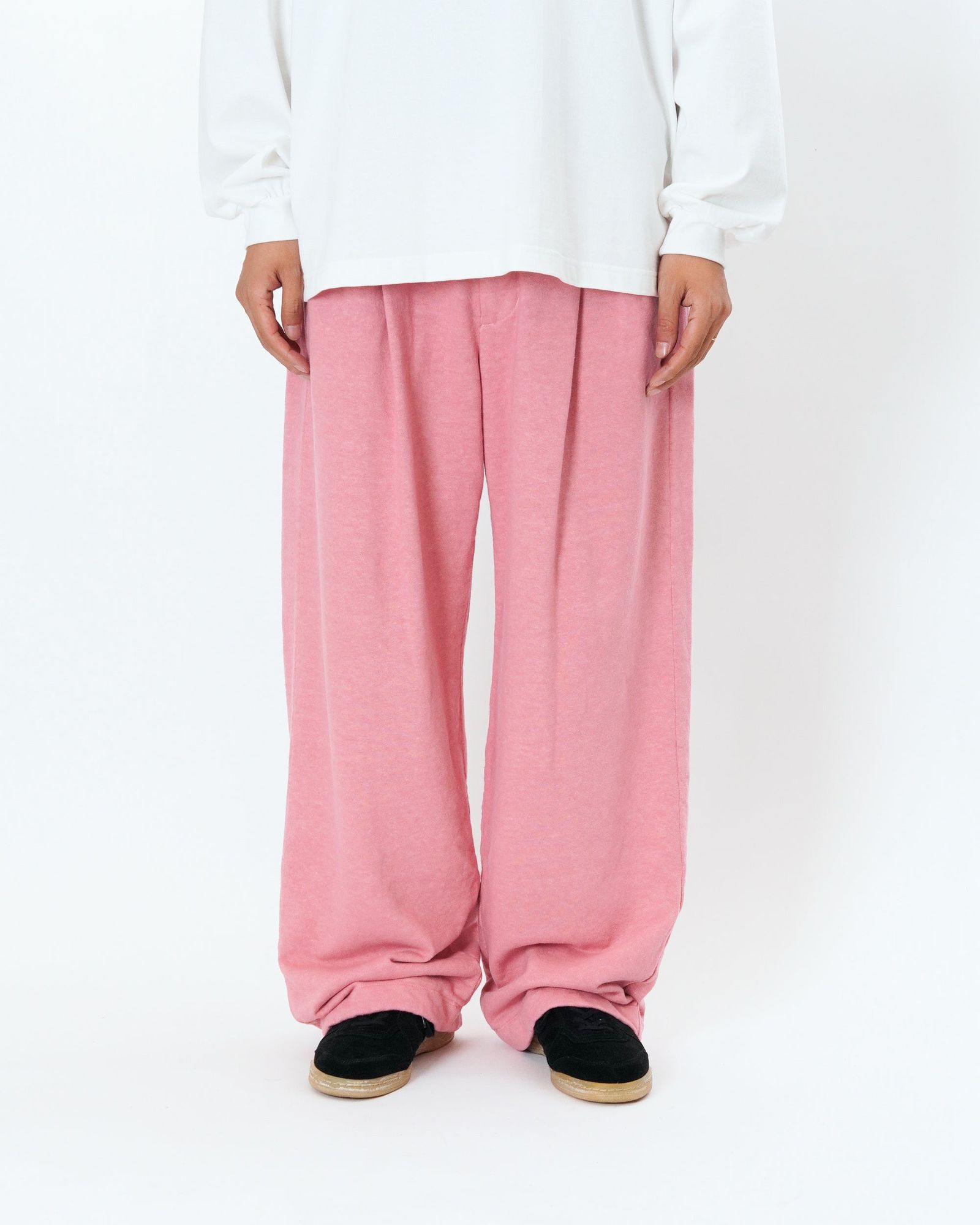 UNIVERSAL PRODUCTS(ユニバーサルプロダクツ)PHATEE HEMP SWEAT TROUSERS